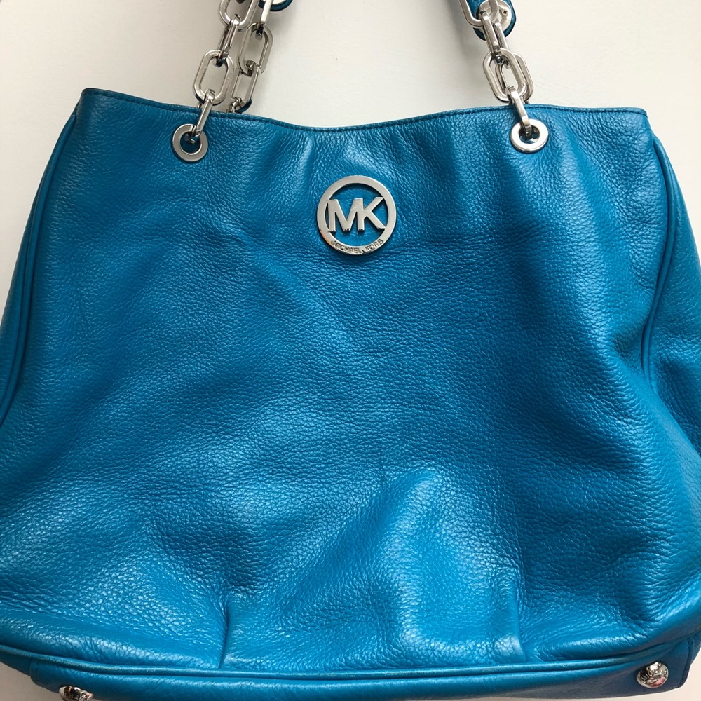 Authentic Michael Kors Leather Purse